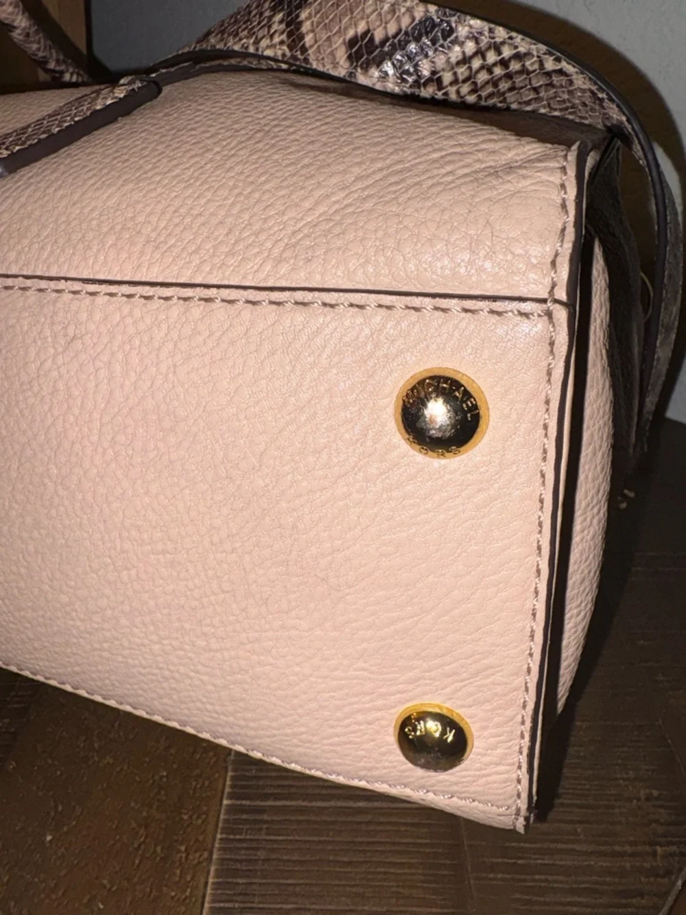 ❤️Michael Kors Hamilton Satchel Snake Trim Lock Bag Blush Beige